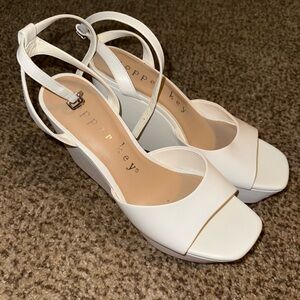 Copper Key Women's Cream Wedge Sandals
